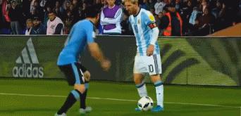 梅西过人晃倒,瓜迪奥拉梅西犯罪式过人