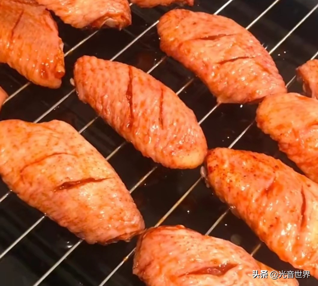 在家怎么腌制新奥尔良烤翅,不用烤箱做新奥尔良烤翅