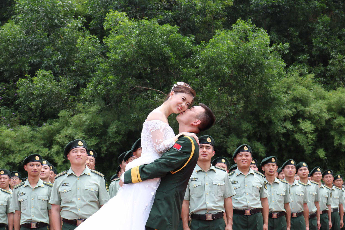 军婚和普通婚姻婚礼有什么区别,军婚跟普通婚礼有什么不一样吗