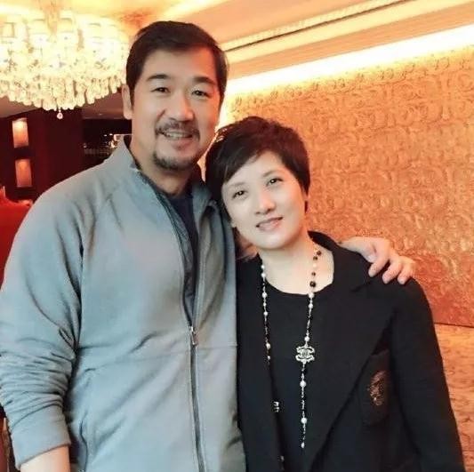 有皱纹依旧很美的女明星,皮肤松弛长皱纹的女明星