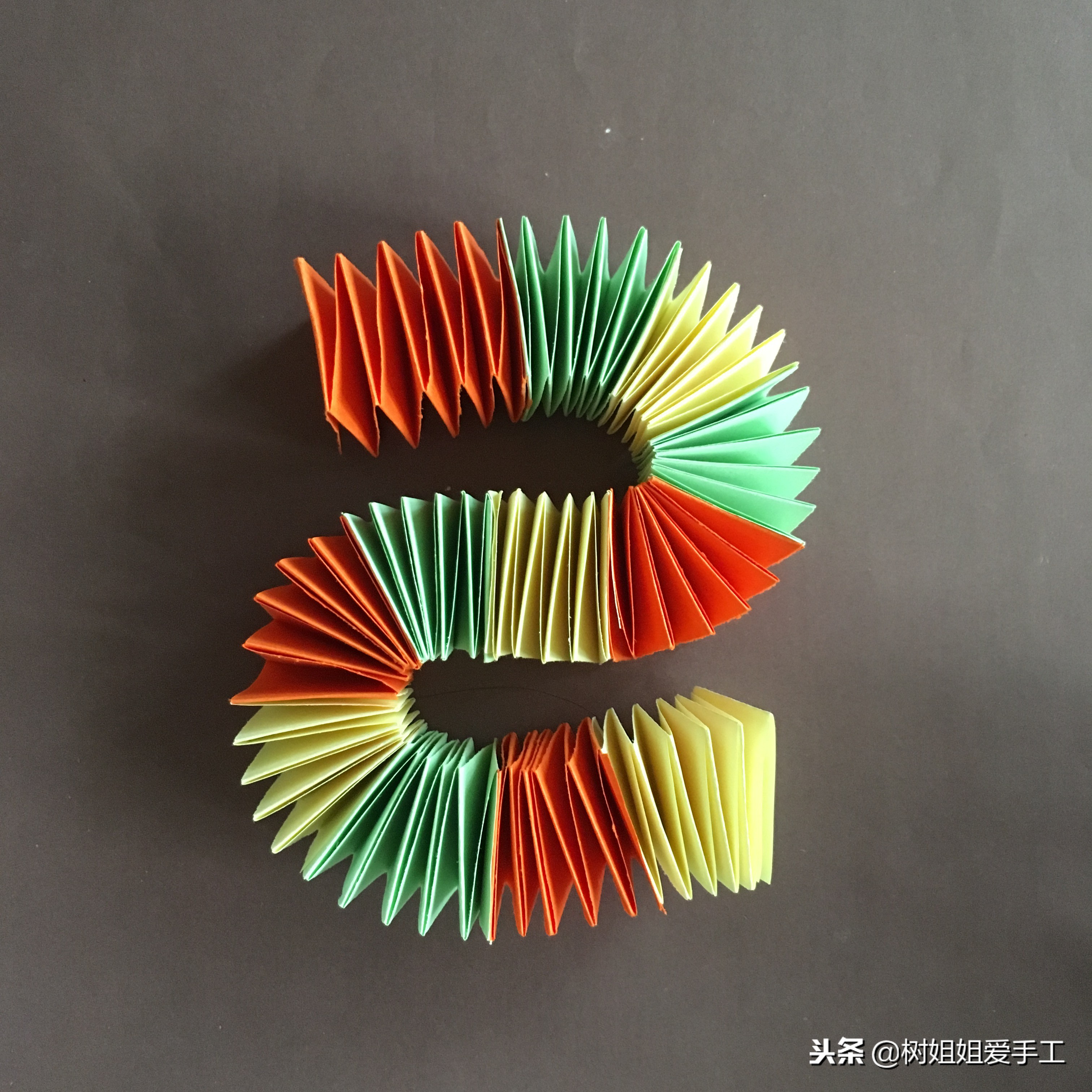 折纸弹簧简单又好玩的,亲子折纸大全简单又漂亮