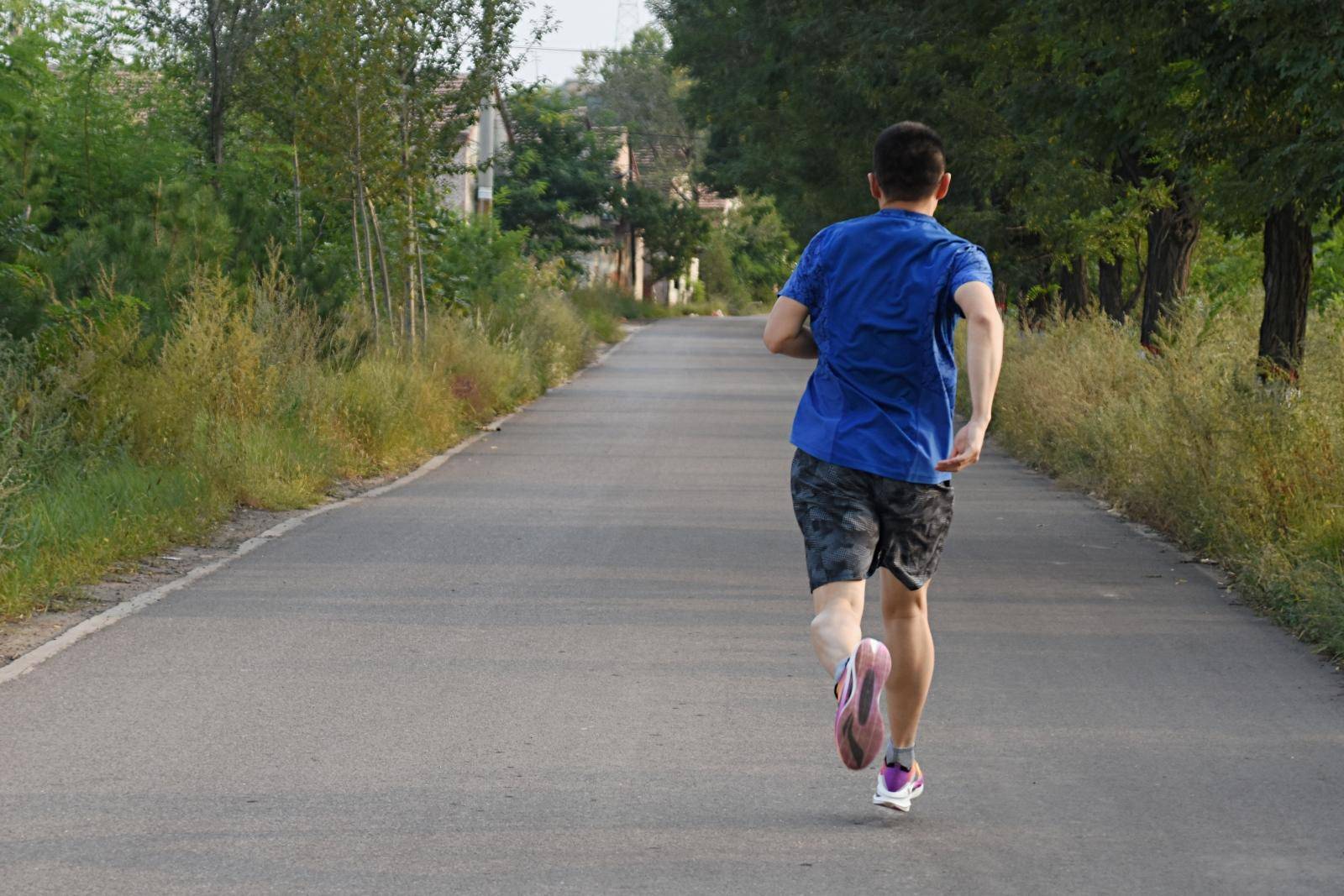 跑鞋体验测评,李宁缓震最好的跑鞋