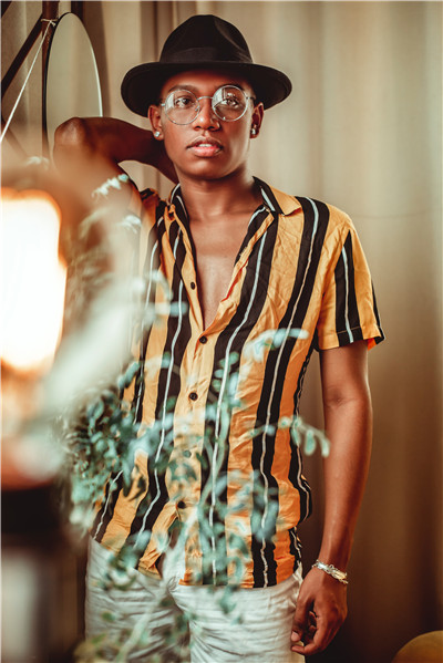 如何给姑娘来个高段位眼镜杀？