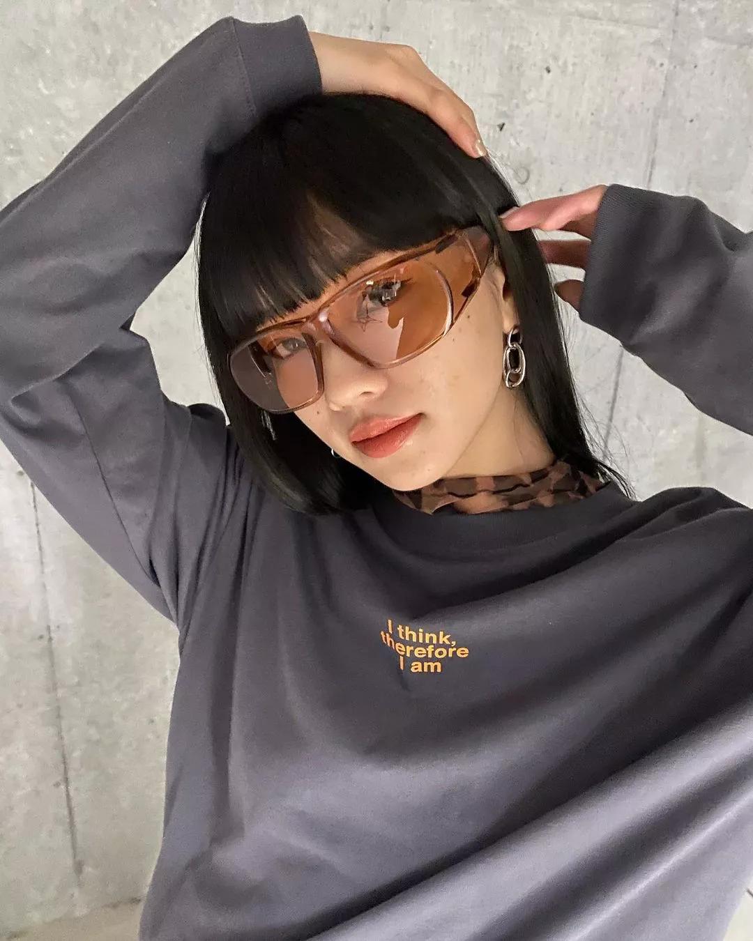 180长腿t台模特,日本t台秀女模特