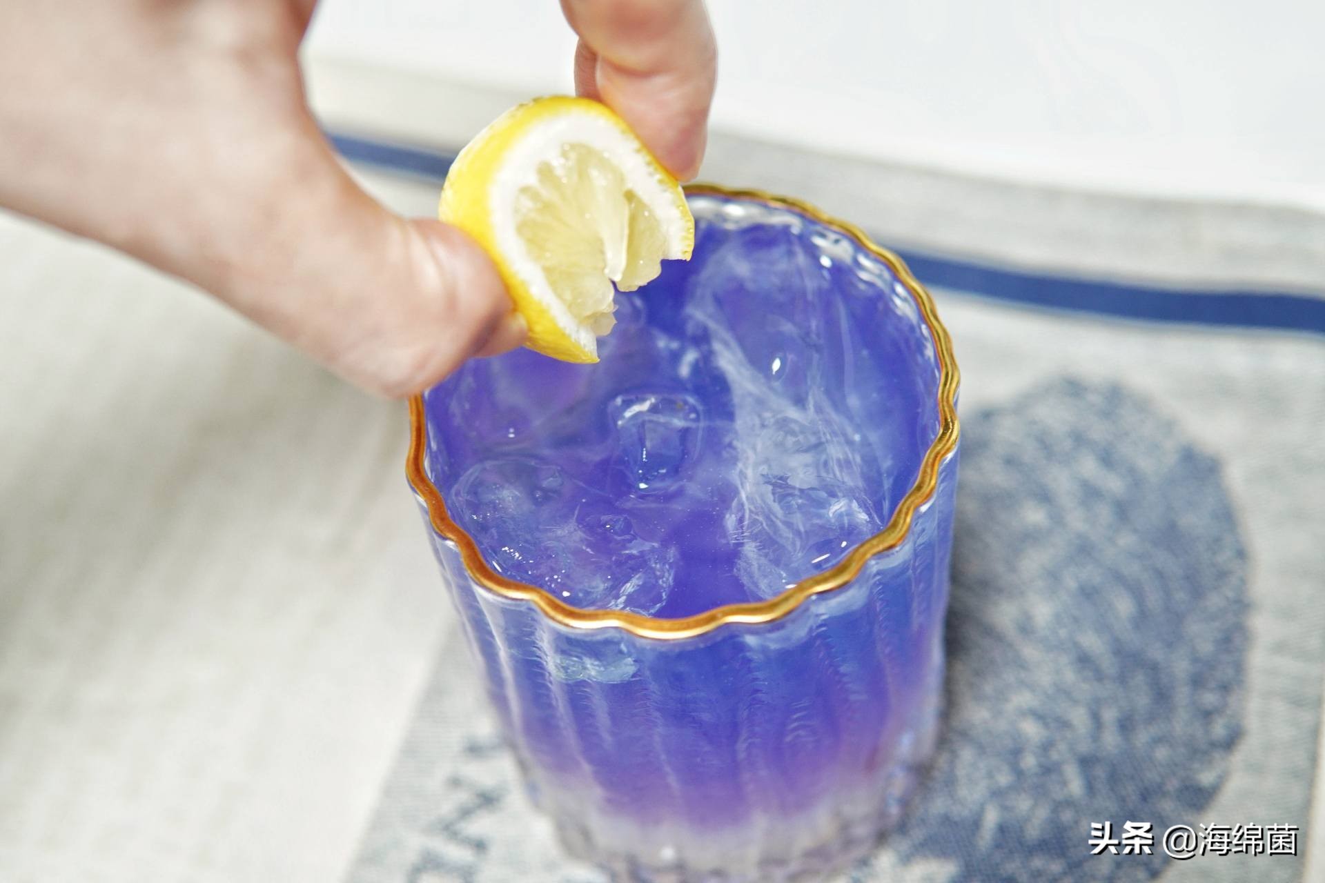 教你做一杯超好喝的夏日饮料,简单自制气泡水饮料