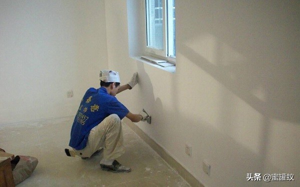 墙面刷漆需要挂网吗,墙面刷漆有必要刷石膏吗