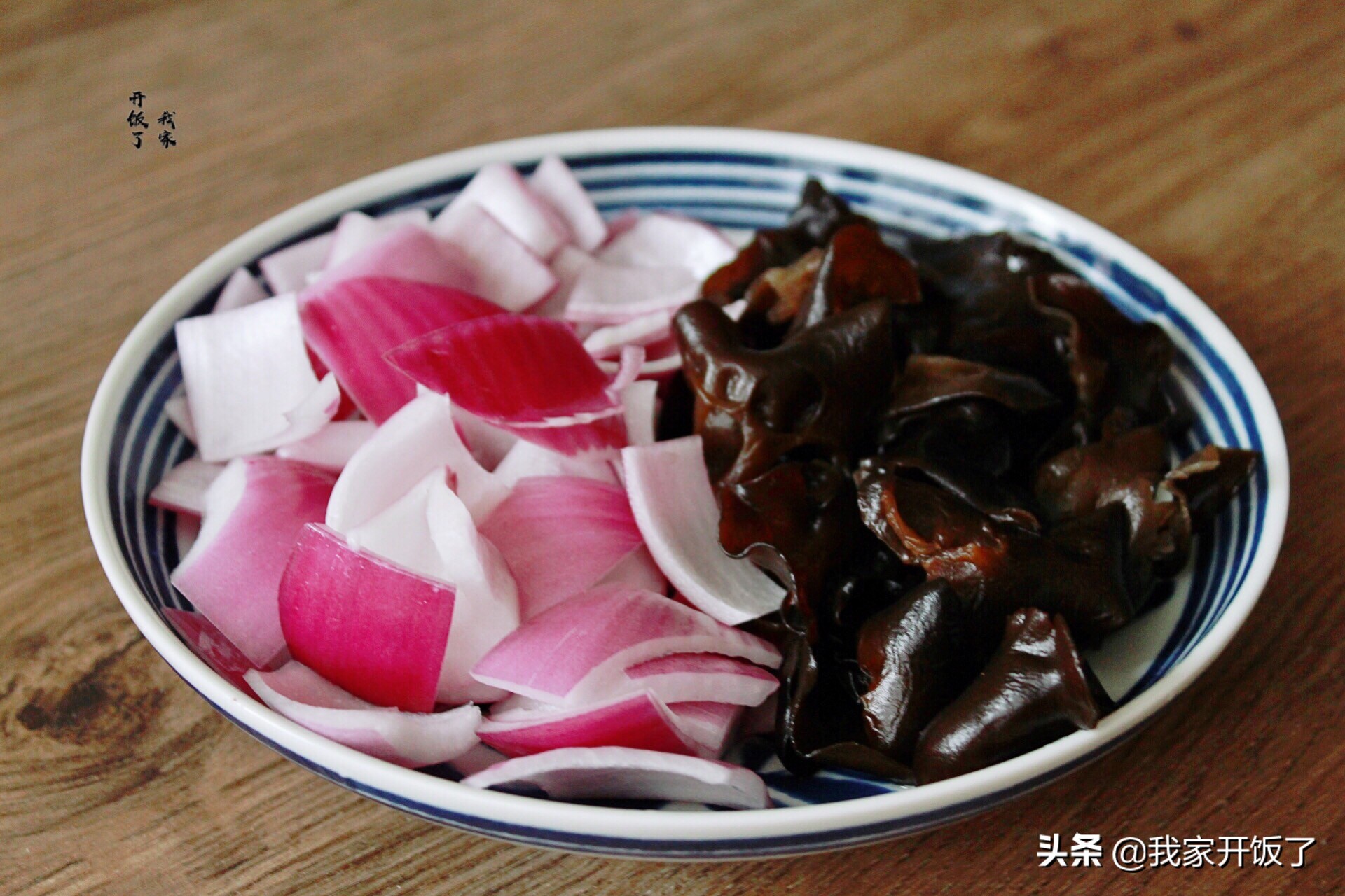 鱿鱼怎么炒不老又好吃,鱿鱼怎么炒不腥又好吃呢