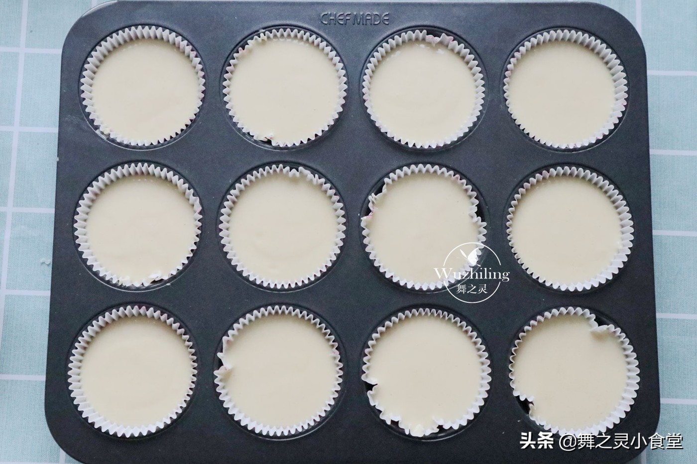 做好的蛋糕有点硬怎么回事,为什么做的蛋糕塌陷和不蓬松