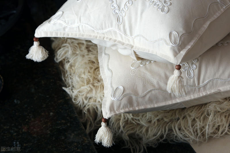 如何保护颈椎8个护颈的方法,如何保护腰椎颈椎的保健方法