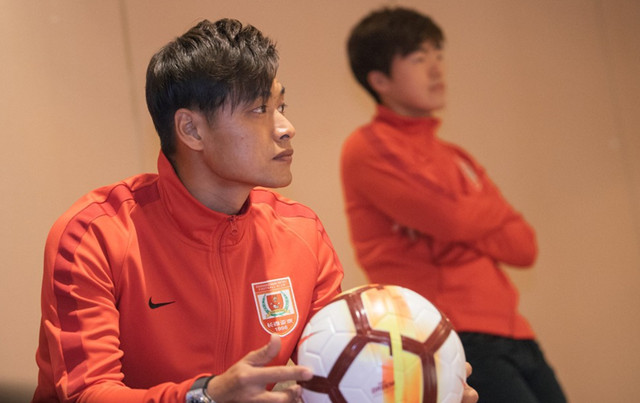 中国足球名将有望迎执教新篇章,中国男足留洋军团迎来久违喜讯