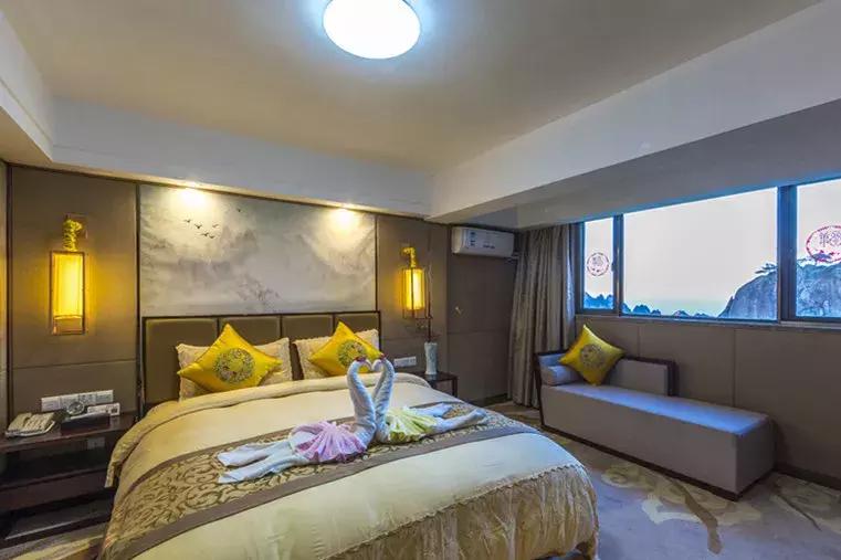 “爱我黄山感恩有你——黄山人免费游黄山”再度来袭！