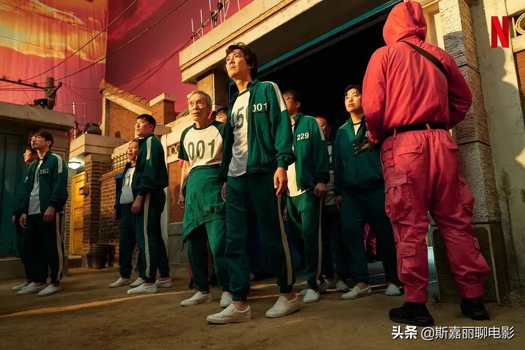 一集死了245人，还有8.1分，3万人想看，《鱿鱼游戏》太懂人性