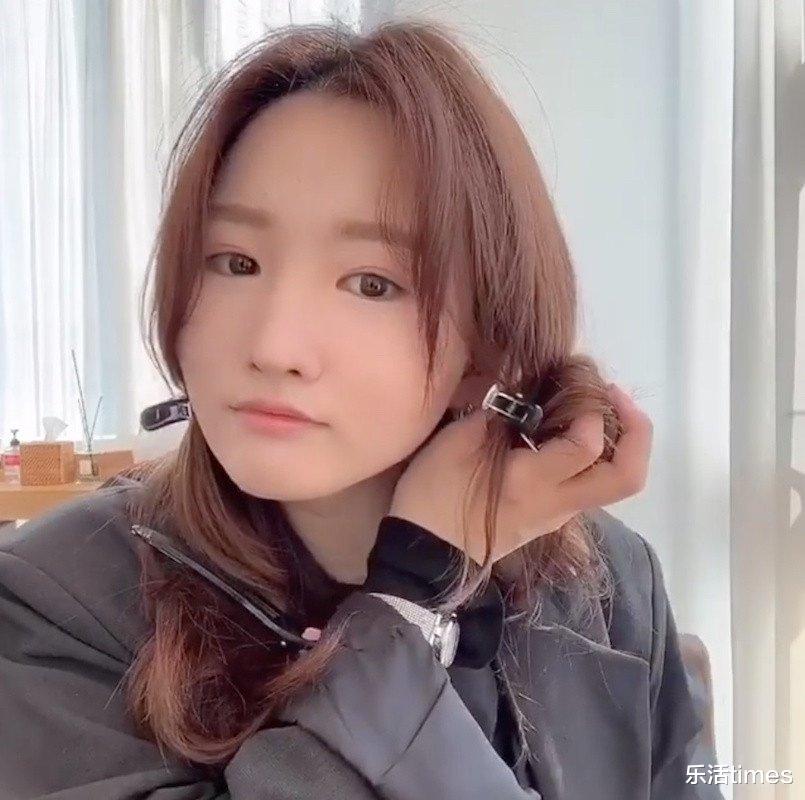 新手学烫卷发教程,新手烫发教程手法完整视频