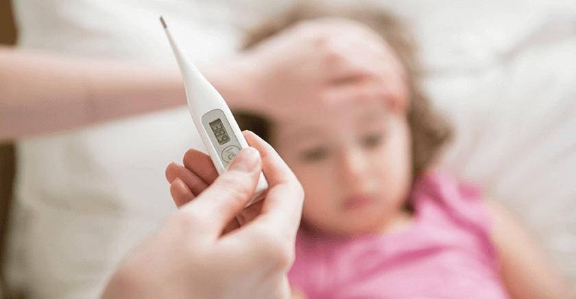 中医治疗小孩发烧退烧方法,中医怎么治疗肺炎反复发烧