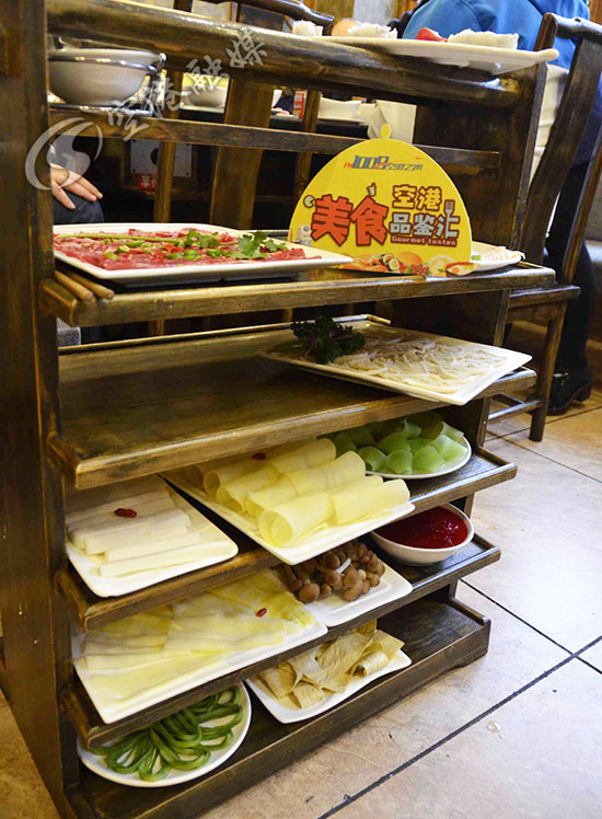 跟着主播吃饭,跟着主播吃东西