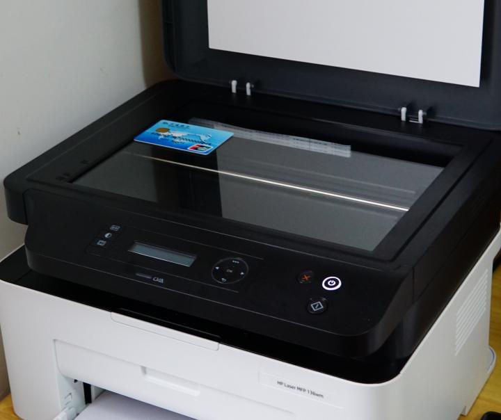 居家好帮手投影仪,惠普激光多功能一体机136w