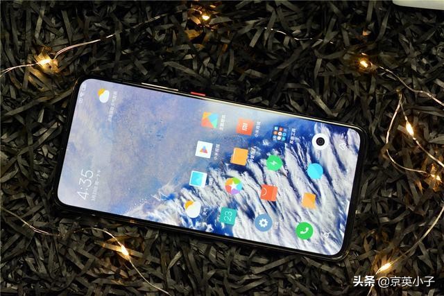 安卓手机用三年就卡是什么原因,安卓手机没用两年就卡真正原因