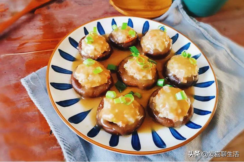 中秋家宴,我家菜单已备好,九菜一汤,十全十美,比上饭店强多了