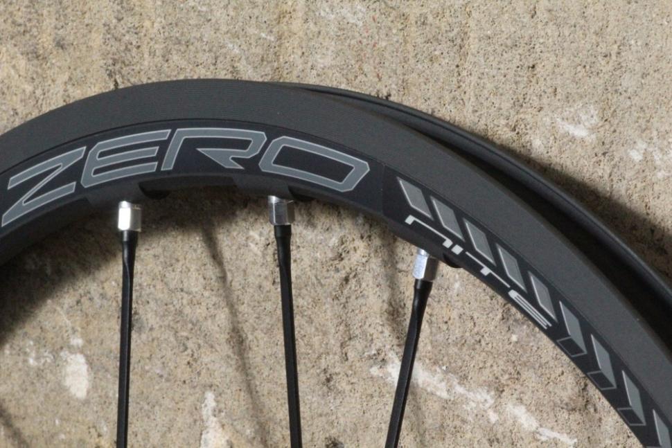 fulcrum轮组推荐,fulcrum顶级公路轮组