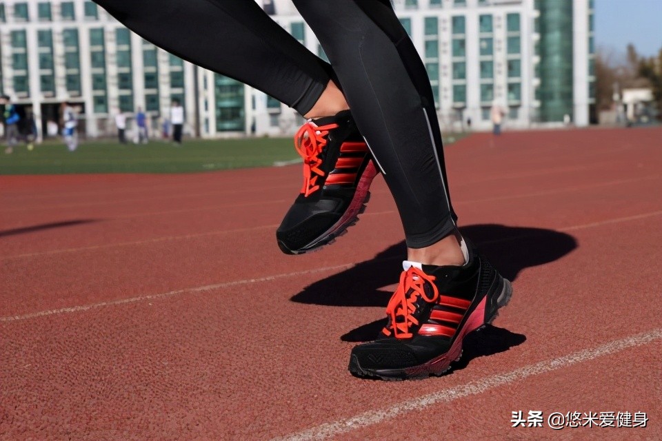 健身如何按摩防止小腿变粗,健身小腿肌肉怎么练