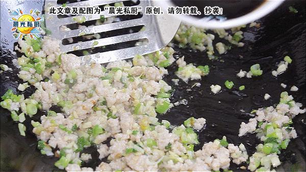 韩式嫩豆腐汤锅,韩式猪肉豆腐汤