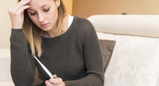 琚獥鍥涙鍫曡儙,濂冲＋琚獥杩涜鍫曡儙