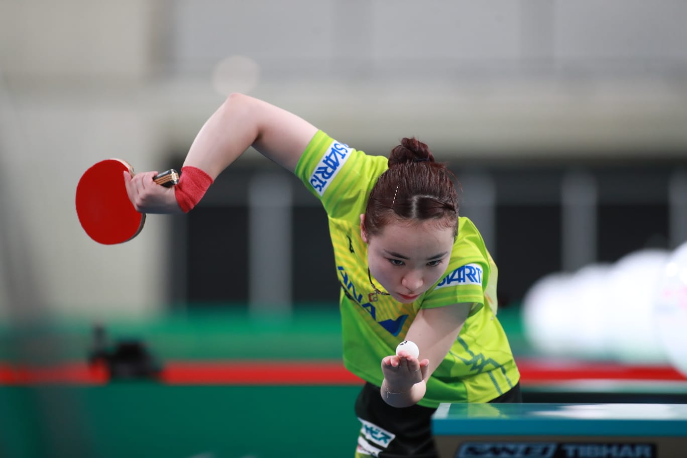 中国队决赛拿下第一分,中国代表队的精彩夺冠瞬间