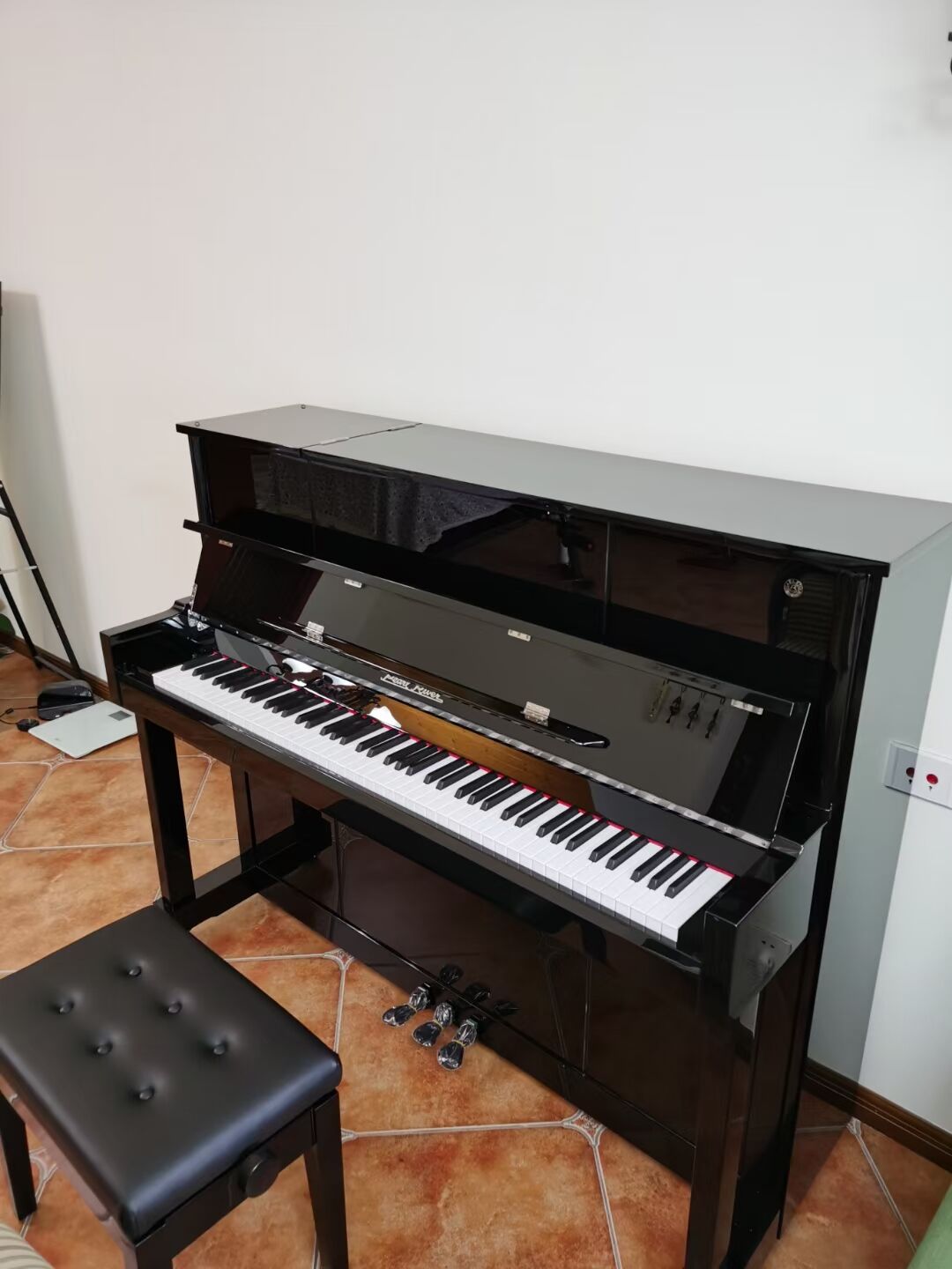 钢琴价格一般多少钱一台,电钢琴价格一般多少钱