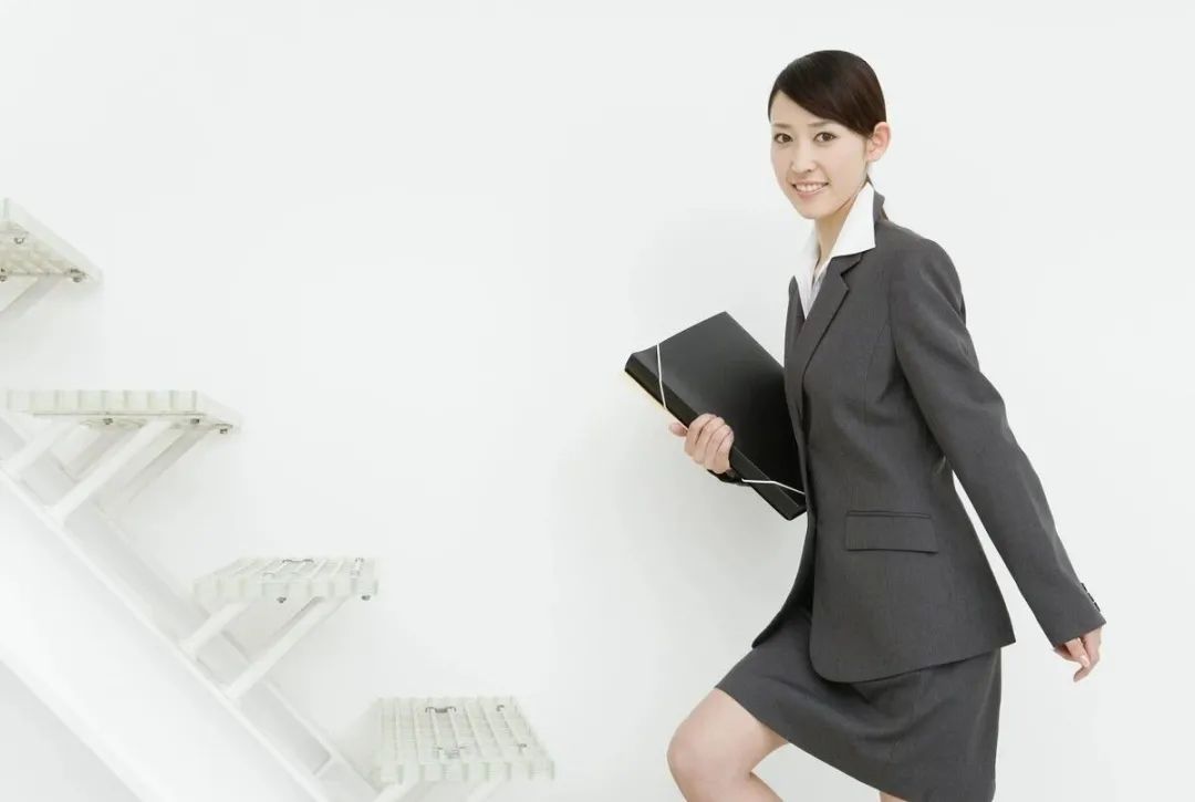 为何好多人不愿意做技术岗位,为什么现在技术工种那么少