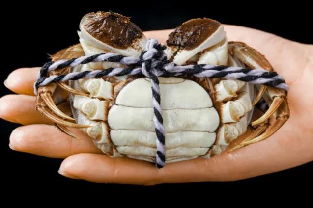 深圳老街美食螃蟹,广州美食海鲜螃蟹