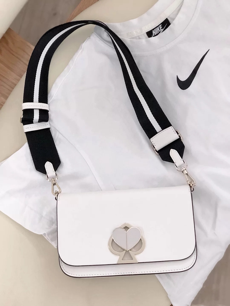 质感好点的高档气质女包,设计感高端上档次女包心形