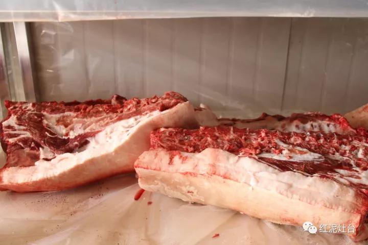 东达山杀猪烩菜几号开始,内蒙杀猪烩菜配什么凉菜