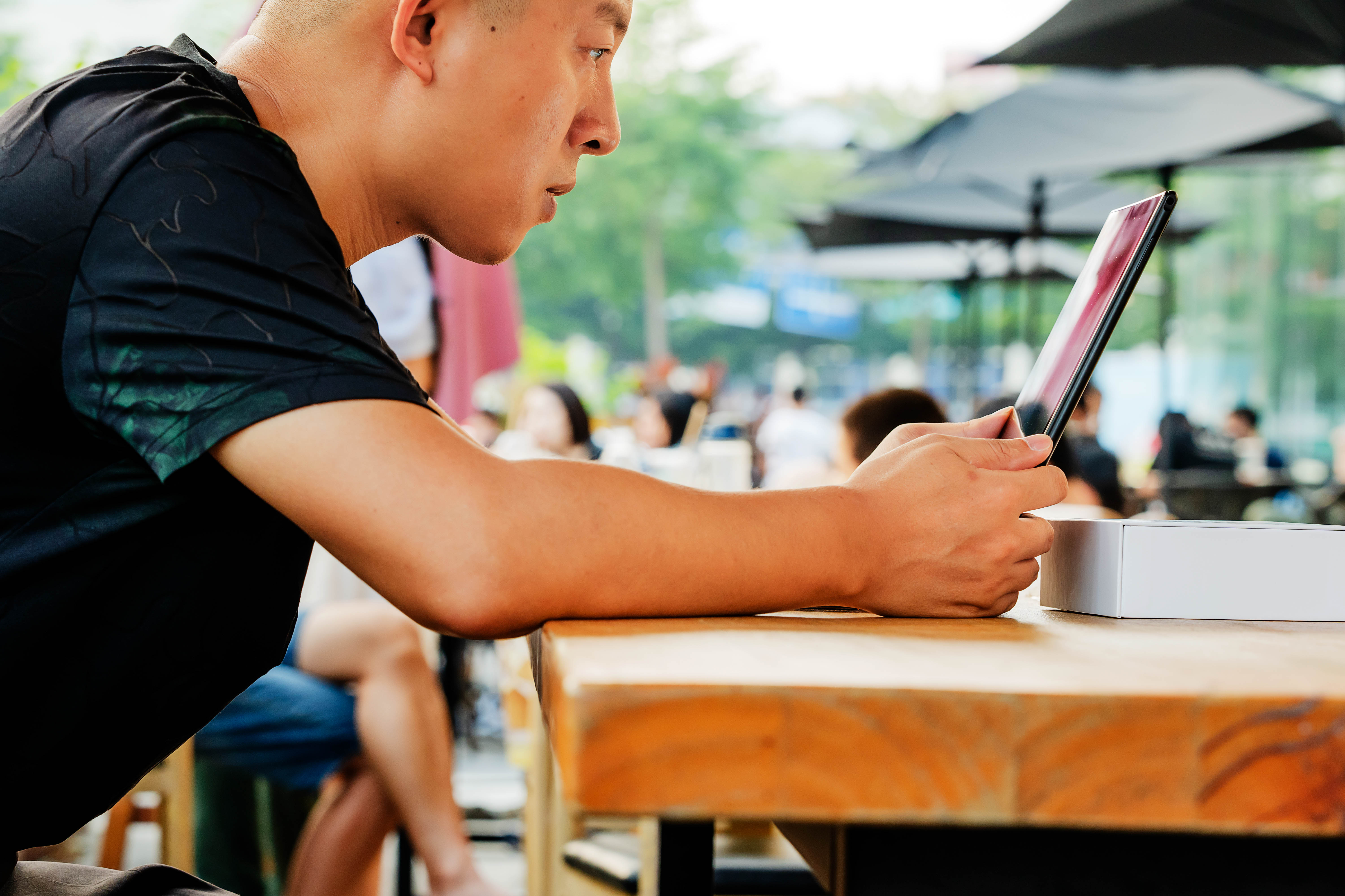 台电TeclastM40平板评测：比手机更好看好听