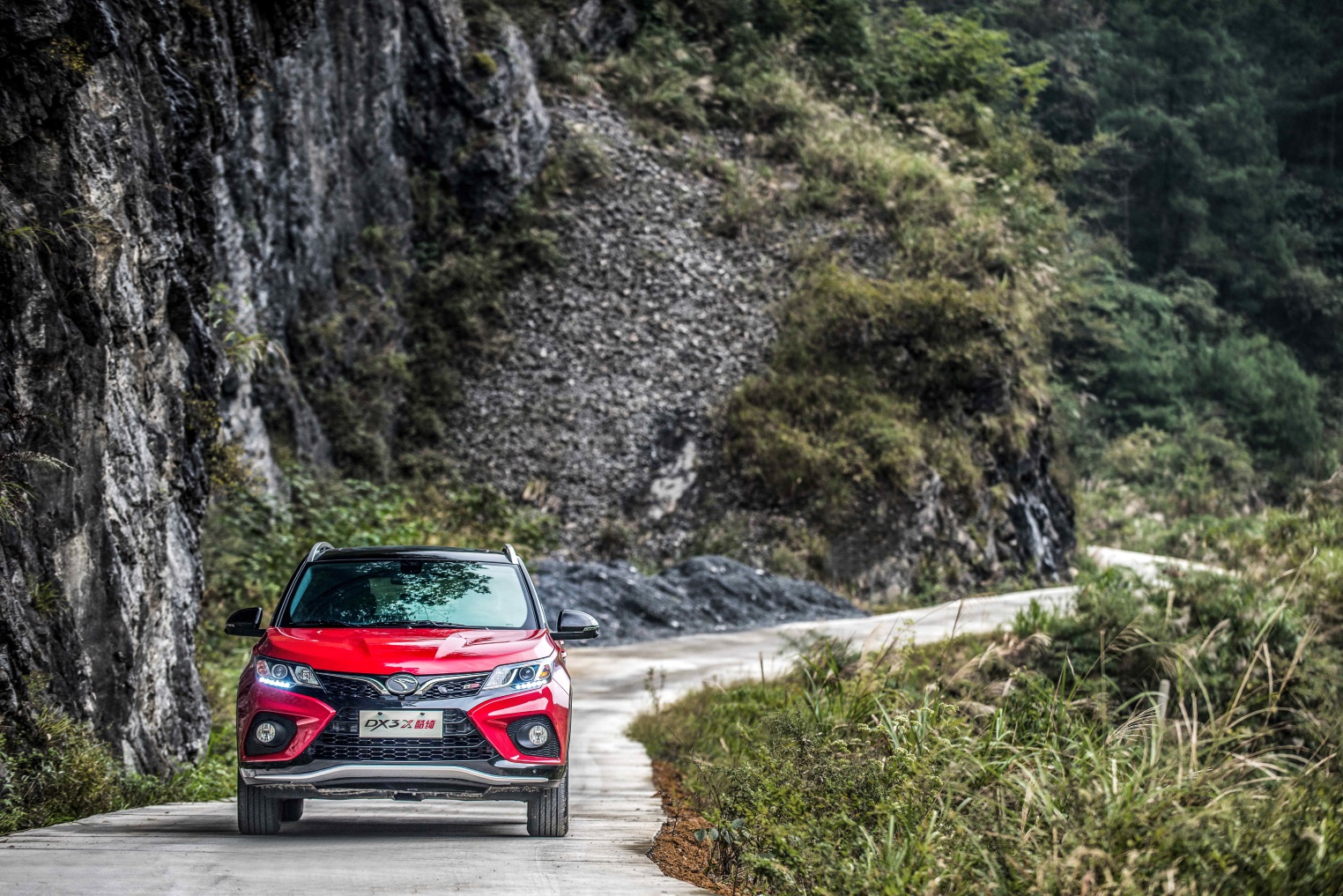 开了五年的东南dx3,开东南dx3回重庆忠县视频