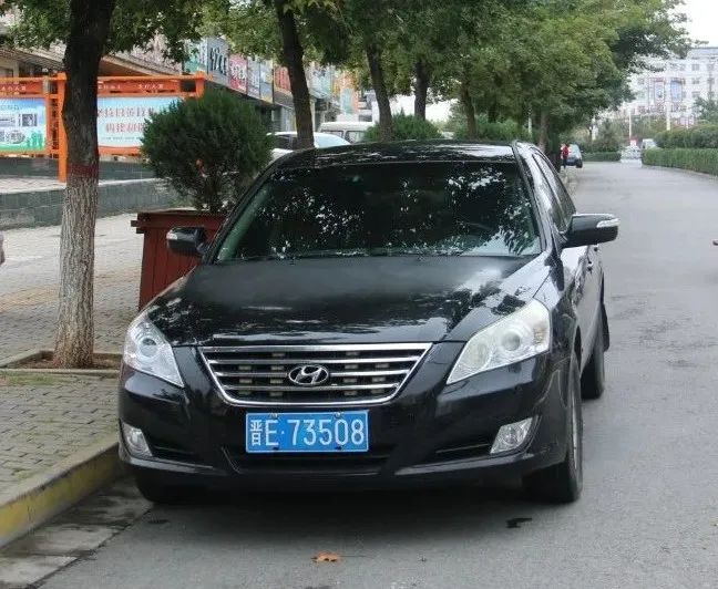 晋EEN991、晋E5M700......违停曝光！！！