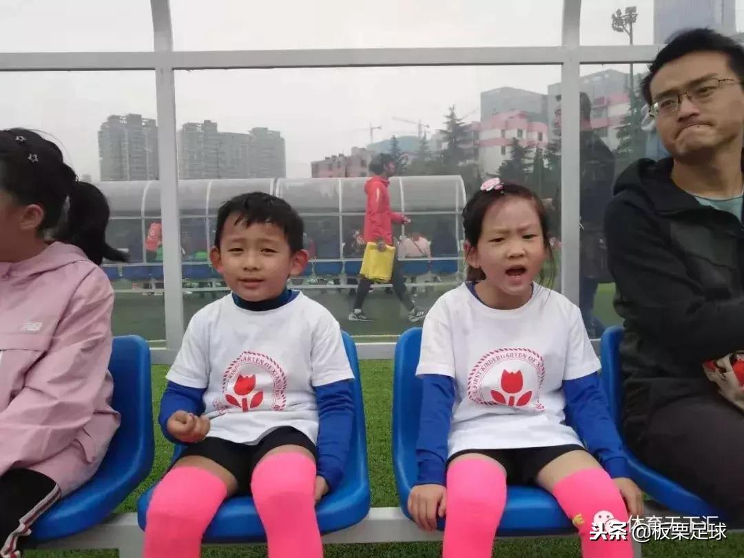 当球童的一天,当足球球童