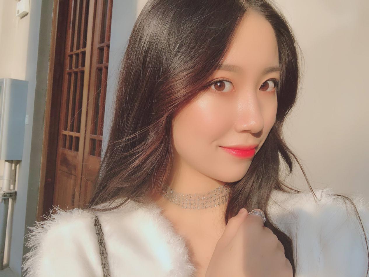 告别大饼脸，摆脱双下巴！5款提拉紧致的V脸面膜带回家