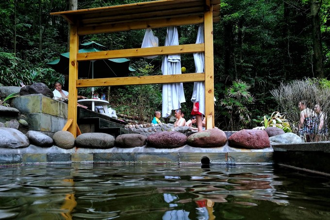 西岭雪山温泉两天一夜游玩攻略,成都西岭雪山滑雪