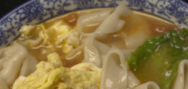 这里不愧是安徽的美食之城！安徽名吃一锅端之临泉美食