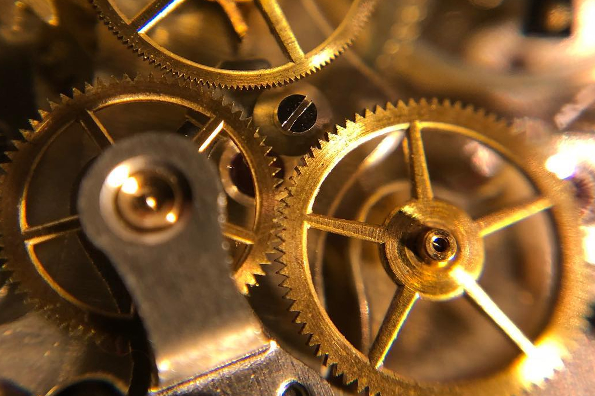 caliber80机芯细节图,eta2824机芯和caliber80