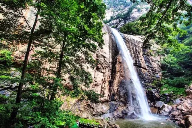 写意云山秀水国画图片,写意山水林间幽境