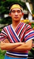 我国56个民族的精美服饰,费青56个民族服饰合集