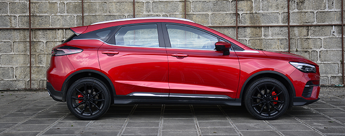 吉利帝豪gl1.4tcvt深度试驾视频,2018款吉利帝豪s全景