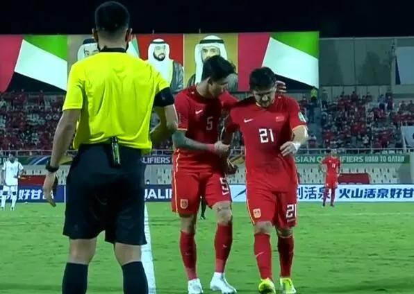 中国阿曼赛后分析,中国vs阿曼由攻转守的时刻