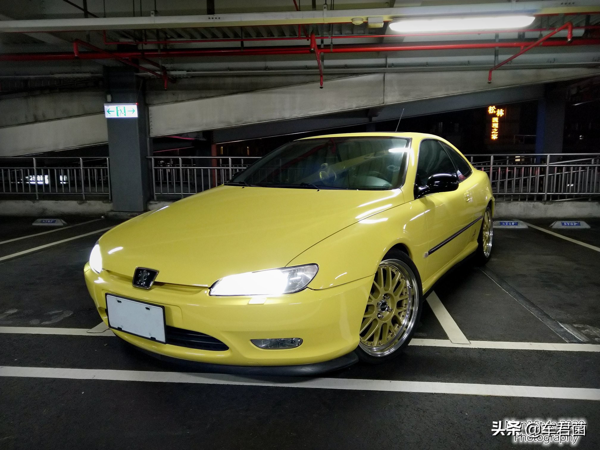 标致406coupe百公里加速,1996标致406coupe