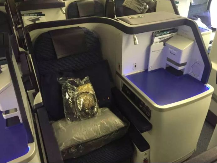 新加坡航空a350-900ulr商务舱,新加坡航空a350-800商务舱