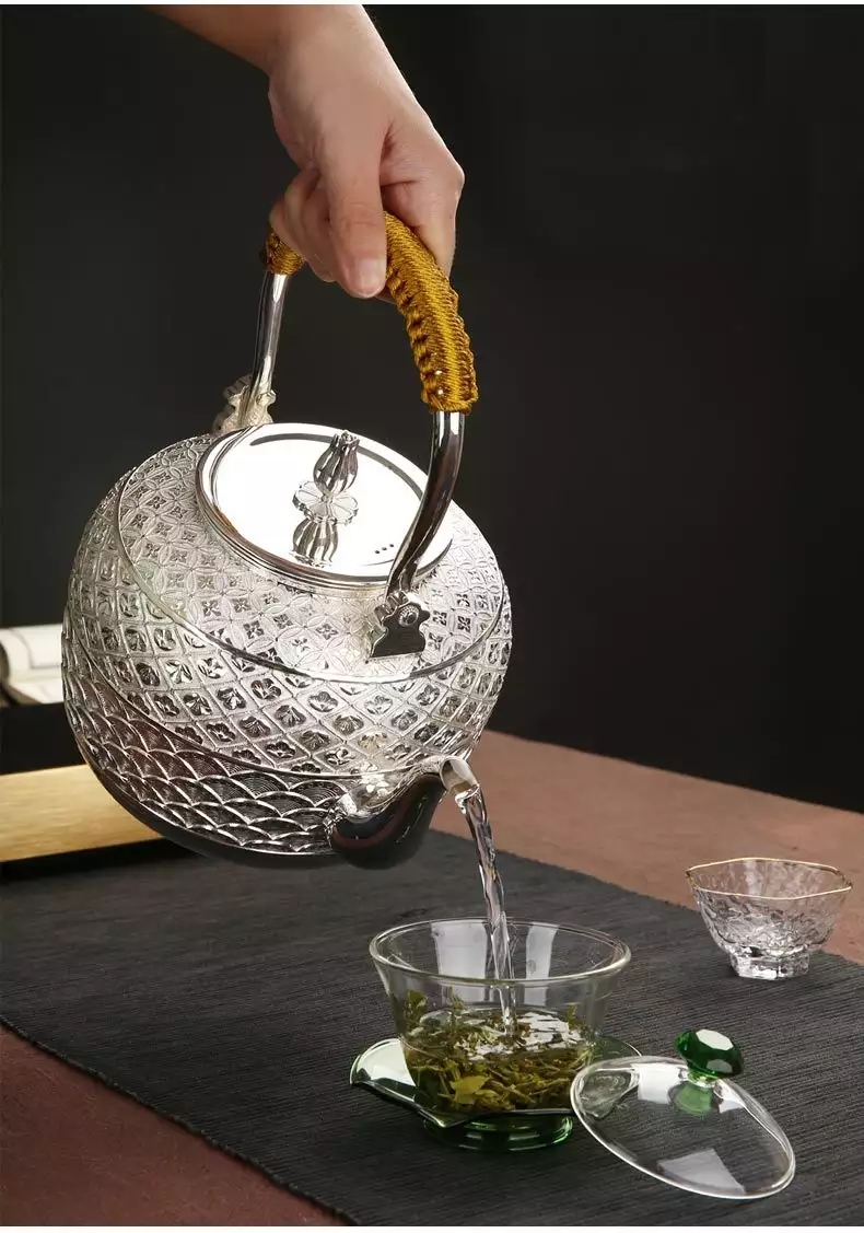 不同的壶型泡不同的茶,如何冲泡出一壶好茶看完你就懂了