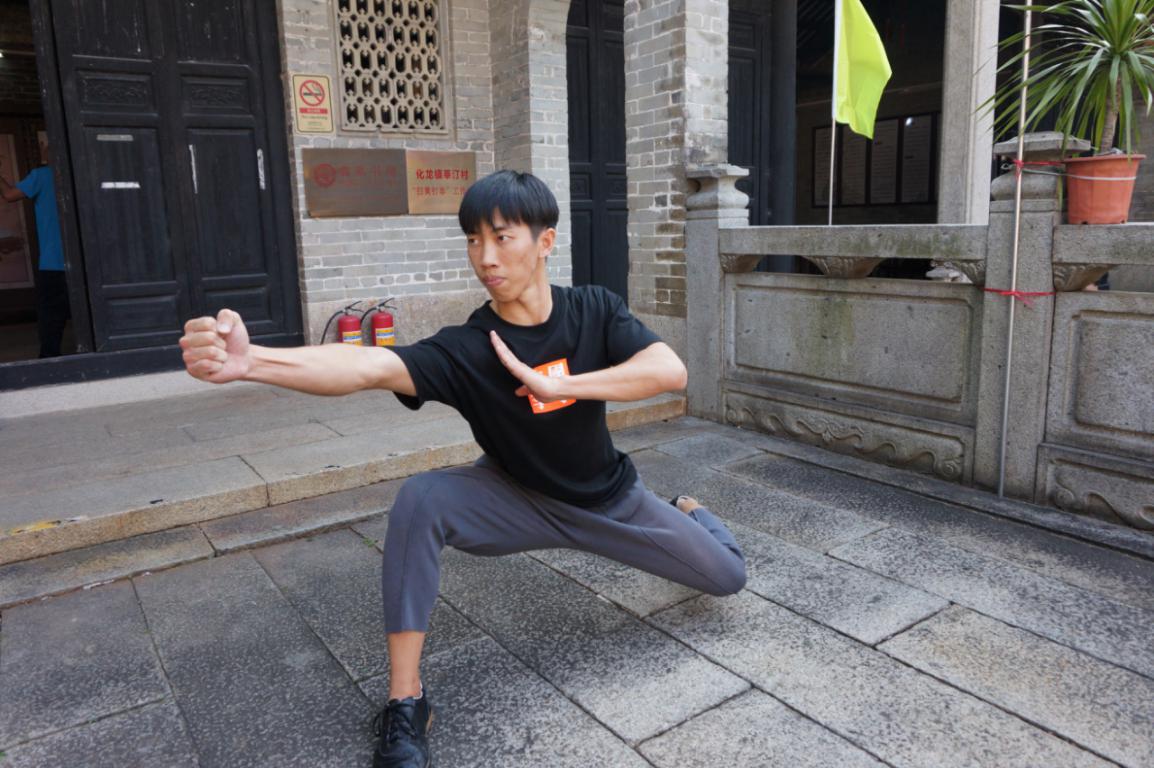 各路高手汇聚一堂完整视频,番禺化龙沙亭屈氏宗祠