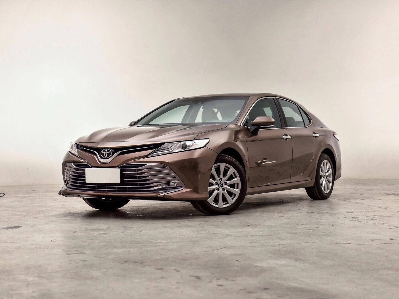 动力舒适度不错的自然吸气车,2024凯美瑞新款2.0豪华驾驶感受