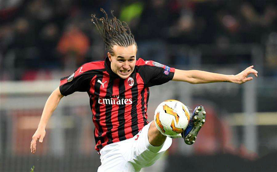 AC米兰左后卫门将大清洗，最贵5000万，但他免费都不一定能送走